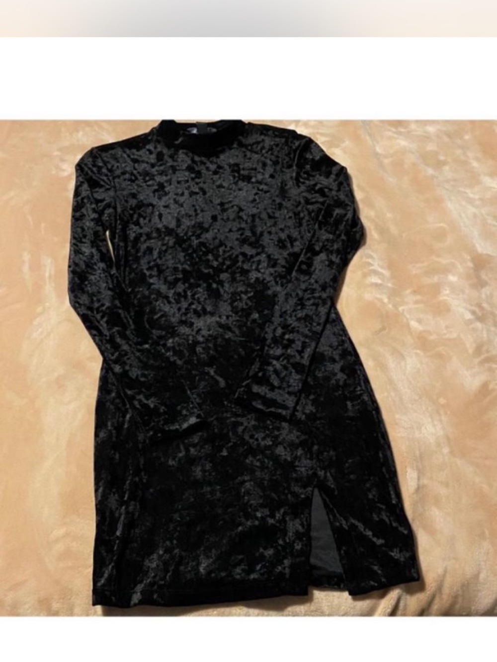Black Velvet Long Sleeve Dress with Front Slit Sz S